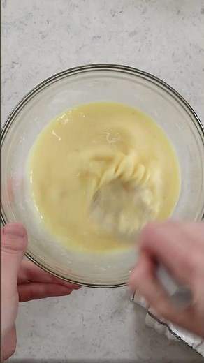 These Lemon Blueberry Cupcakes are Perfect for Spring