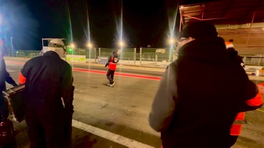 145 reactions | 4ème rotation entre Xavier et Jean qui redémarre pour...