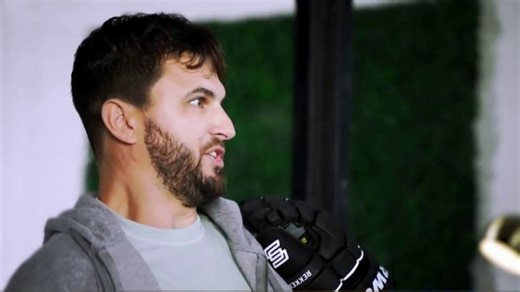 Great Clips TV Spot, 'Tackle' Featuring Matthew Tkachuk