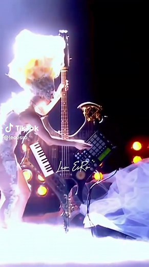 Lady Gaga's Dance in the Dark Performance Analysis