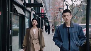 In order to make Cinderella angry, Boss threw away the breakfast she gave, and regretted it afterwards 霸总为惹灰姑娘生气，扔掉她给的早餐，事后又后悔 #LighterAndPrincess #chinesedrama #ChenFeiyu #ZhangJingYi #點燃我溫暖你 #電視劇 #cdrama #精彩片段 #打火机与公主裙 #陈飞宇 #张婧仪 #高颜值 #CP #组合 #电视剧 #陆剧 #追剧 | 玛丽苏剧场