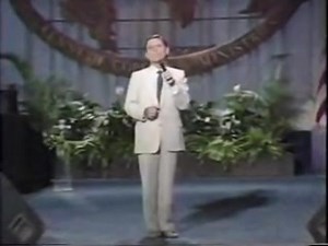 Kenneth Copeland Sings "Alpha and Omega" | Holy Spirit TV