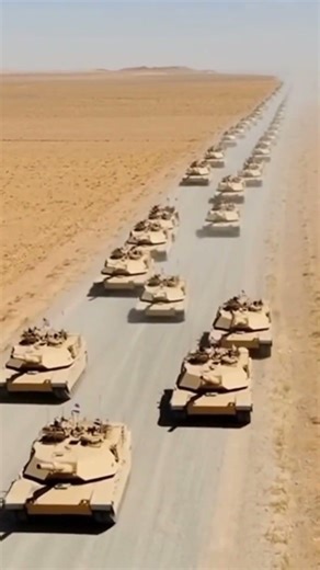 محاكاة AI: قافلة ضخمة من دبابات M1 Abrams مع سرب مروحيات Apache في الصحراء #automobile #military