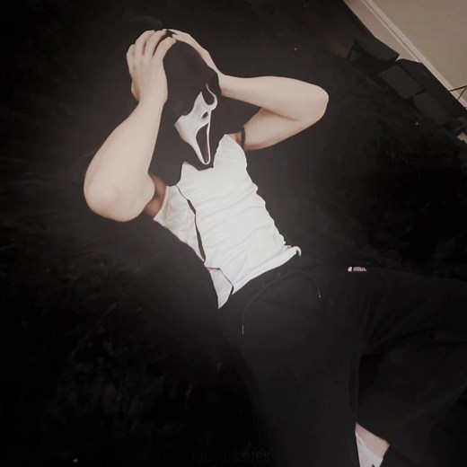 ISAACWHY Fanart and Group Chat Podcast Edits