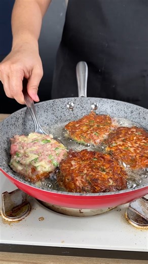 The easiest and most simple and uncomplicated breakfast I've ever made! | YumMakers