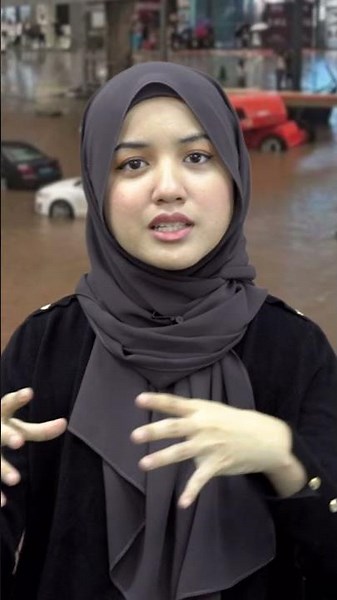 Banjir China Sampai 900 Ular Terlepas