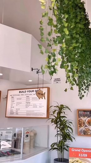 In the mood for poke? Same. You’ll never go wrong with a bowl from Poke House—just the right combo of fresh, filling, and full of flavor. Let RC bring it to you! HAVE IT DELIVERED NOW! 📞 (805) 687-9753 👩🏻‍💻 https://restaurantconnectionsb.com/food-delivery-restaurant/Santa-Barbara/Santa-Barbara/Poke-House-Santa-Barbara/310 #PokeFix #PokeHouseSantaBarbara #RCBringsIt #EatFresh #SBEats | Restaurant Connection