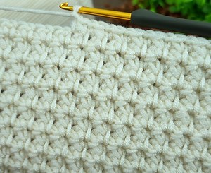 442K views · 5K reactions | Super easy crochet baby blanket for beginners online tutorial #crochet #knitting | Fashion World | Facebook