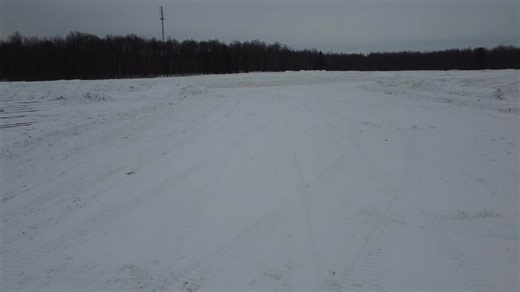 Voici ce qui vous attends demain du côté de Saint-Wenceslas. Bienvenue aux spectateurs, aux nouveaux pilotes et aux membres passionnés de Quad Racing Québec. 💥👊 | Quad Racing Quebec