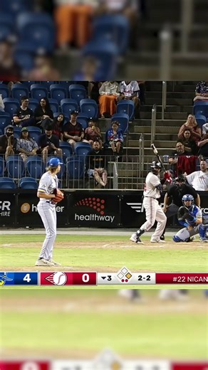 ⚡️ Smooth criminal at short! George Callil goes full extension, diving to steal the hit away and end the inning! 💥🧢 | Brisbane Bandits
