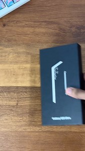 398K views · 621 reactions | Samsung S25 Ultra Unboxing & Screen Protector Installation! #Samsung #GalaxyS25Ultra #Android | TechDroider | Facebook