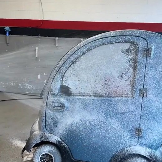 Breaking news: You're probably overpaying for auto insurance! Cut your rates by up to $529/year or more! Here's the secret: Compare top providers Uncover hidden discounts Ready to save? | Smart Auto Insider