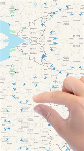 Your ✈️ journey, your rules. Get alerts for: 🔔 Flight delays & gate changes 📍 Real-time location updates 🧡 Instant sharing with friends & family 🚨 Cancellations & arrival times No more guesswork. Just ✨ smooth travels! | AirHelp