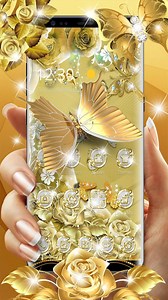 1.9K reactions · 1K shares | Let the Gold butterflies light up your night! Try it! Close your eyes and imagine that you are staying in the lining night, beautiful butterflies flying over your fingertips. Try the Gold Butterfly Theme,you will get it! | CM Launcher | Facebook