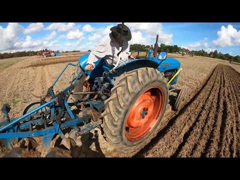 1961 Fordson Super Major 3.6 Litre 4-Cyl Diesel Tractor (54 HP) Ransomes Plough South Berkshire 2025