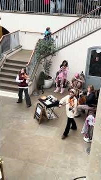 Classical music at Convent Garden, London. - OM Strings Live. #shorts #classicalmusic