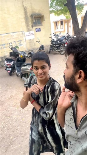 JeNi Vloggers on Instagram: "PREGNANCY MINI VLOG 10🙂| 1st Vaccine poda alaiya vachitanga🥲"