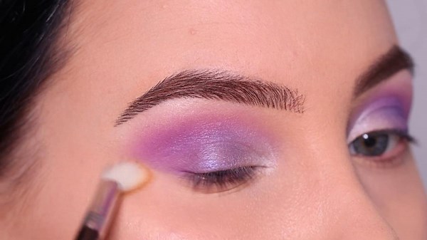 Lavender Soft Glam Eye Makeup Expert Step-by-step Guide