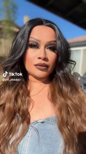 This wig is a 10/10 so natural feeling and looks 🔥🔥🔥 I’m loving the ombré 😍👌 #wig @AISI HAIR BEAUTY #hairtok