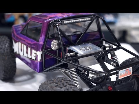 CAGED! Mullet gets a party in the back!