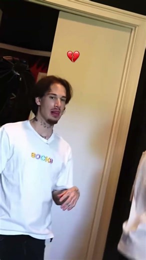 He was so disappointed vid from ‪@socksreact‬ ‪@Socksfor1‬ please comment #socks #socksfor1 #socksfor2