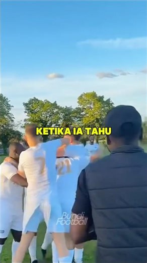 Dia sedang menjalani mimpi kita ☠️😳