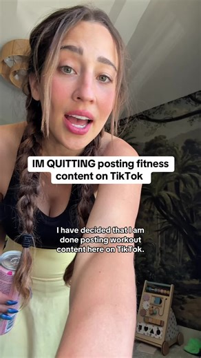 @Vicky Justiz Fitness for home workouts & realistic fitness 😚 here I’ll be posting more personal stuff, outfits and motherhood stuff and links to things I love!