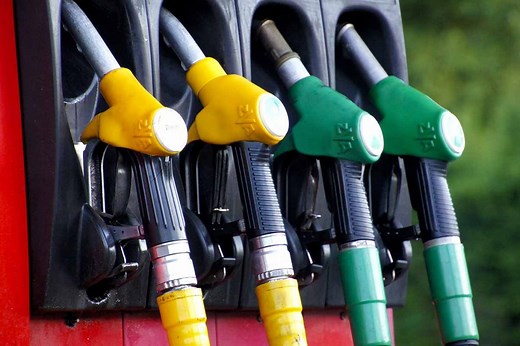 How Much Does a Gallon of Diesel Weight?  [Weight Chart] |