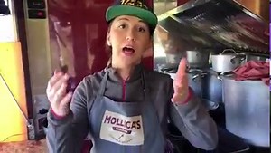 112K views · 5.1K reactions | Tutorial 32: LA RIBOLLITA ! La minestra di pane ribollita appunto, uno dei piatti simbolo della cucina toscana! Ma come è nato? Ve lo racconta la Silvia! La ricetta la trovate ⬇️⬇️⬇️ Mollica's Toscana. L'enciclopedia della cucina toscana (Vol. 1) https://www.amazon.it/dp/B08MBLSP75/ref=cm_sw_r_cp_api_glc_i_N137JJX4WTFHB7WRWTE2 | Mollica's | Facebook