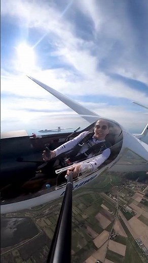 Cockpit View Glider Flight with Jestem Zalatana | Formation Flying Sailplane FPV