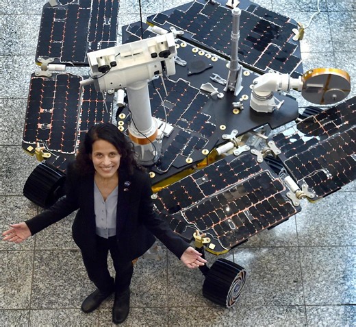 Roboticist inspiring future scientists