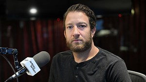 'Furious' Dave Portnoy sending culprits behind antisemitic bar sign to Auschwitz