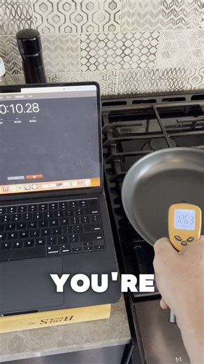 Want to be a faster cook? Start with your cookware. It takes some pans almost 10 minutes to heat up. That might not sound like a lot, but when you're trying to get dinner on the table STAT, those minutes matter. In our tests, Carbon Nonstick™ heated to 300º in a minute flat. That's 34% faster than traditional nonstick pans. Plus, it's completely uncoated (no fumes or flaking here). It's also up to 28% off when you pre-order on Kickstarter—through Monday only. Head to the link below to buy now! h