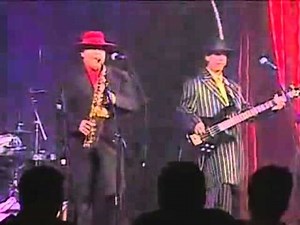 El Pachuco - Los Garcia Bros