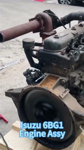 🛠️ Startup video for Isuzu 6BG1 engine, quality used product with visible working condition.