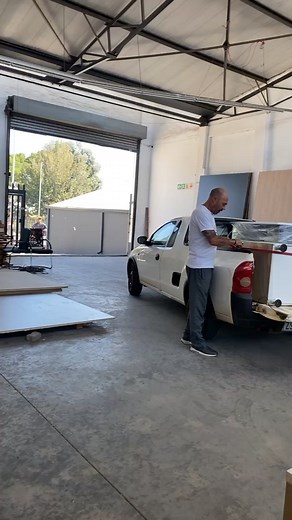 Smart Kitchens Designs on Reels