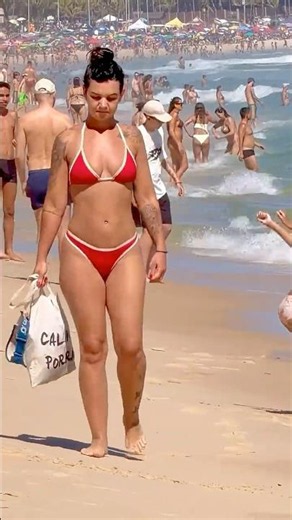 🇧🇷 Leblon Beach A Windy Day