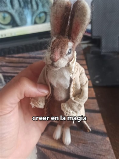 Creando Personajes Creativos con Vellón y Fieltro