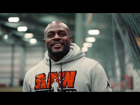 Defensive back drills (press coverage inch technique).