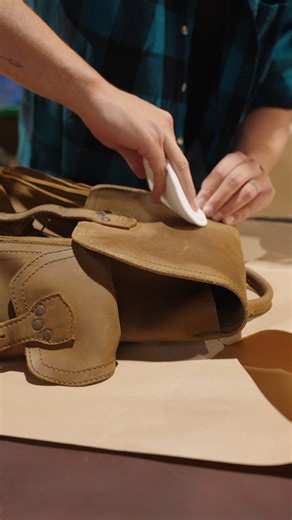 After putting our leather through the gauntlet we decided to give it a spa day. Stick around for the final result and you'll see our membership bag is just as tough as our members. #membershipbundle #leathercleaner #leatherconditioner | Saddleback Leather Co.