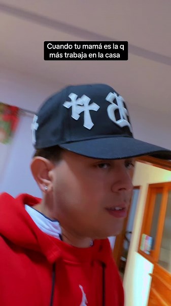 Cuban Family Moments: When Mom is Home