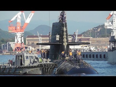 苔に覆われた、そうりゅう型潜水艦入港　Soryu class Submarine　呉地方隊　海上自衛隊　Japan Maritime Self-Defense Force