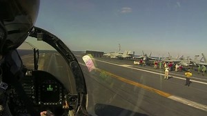 Catapultage d'un F-18 (vue du cockpit)