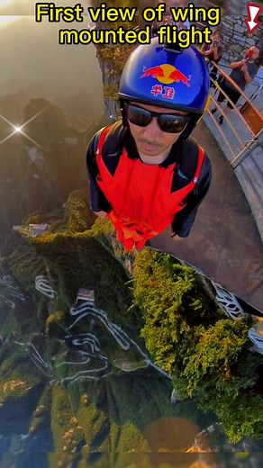 #extremesports #xsports #fly #wingoutfitflight #jump