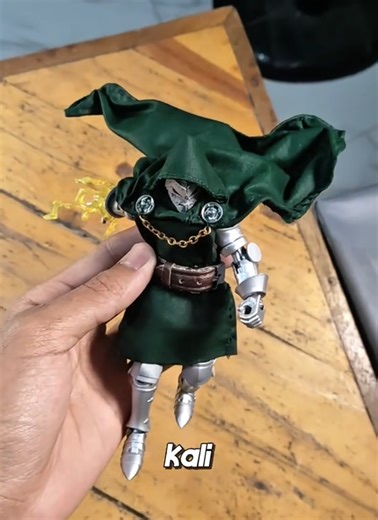 Custom Dummy 13 Jadi Doctor Doom: Tutorial Lengkap