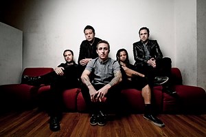 Yellowcard debut video for "Hang You Up"