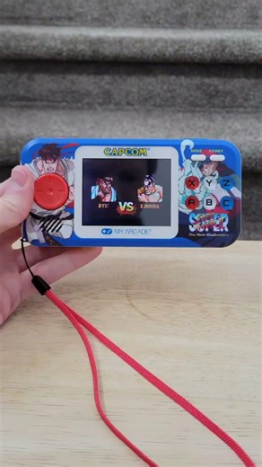 HANDHELD STREET FIGHTER 2! Have You Seen This?🤩
