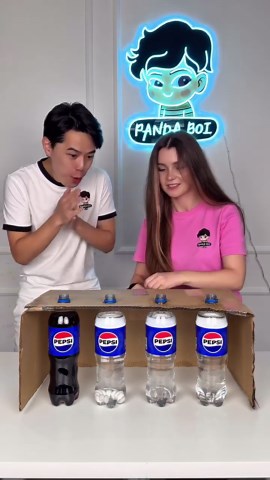 What happens in the Pepsi challenge?