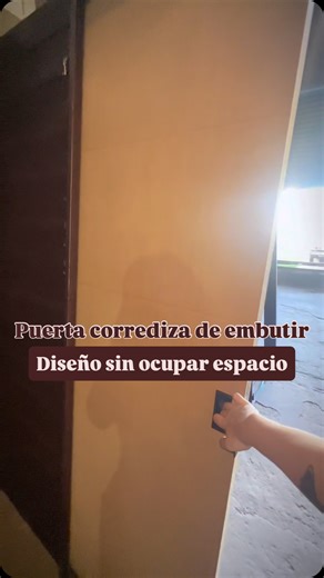 Innsert | Fábrica de Puertas | Cuando el diseño acompaña la funcionalidad, los espacios se transforman. Esta puerta corrediza de embutir en MDF fue pensada para... | Instagram