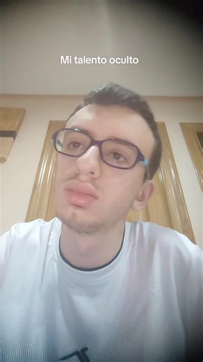 Habéis visto que bien me sale? #hazmeviral #creatorsearchinsights #parati #doblaje #pou